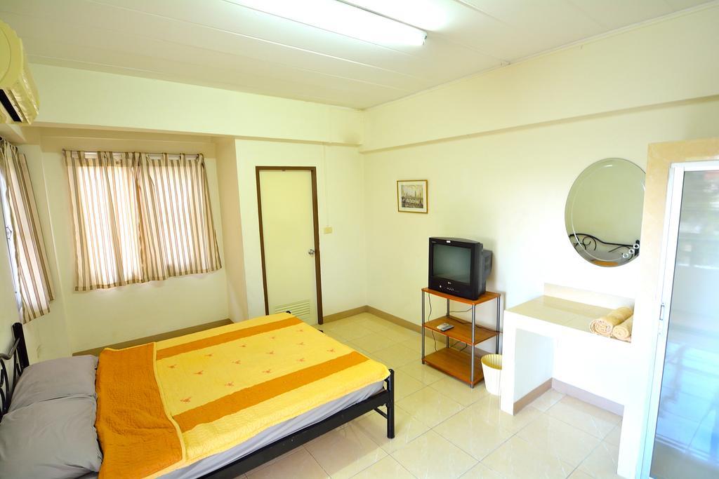 בנגקוק Modern Place Apartment חדר תמונה